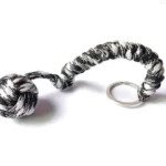 Paracord-nyckelring med kula